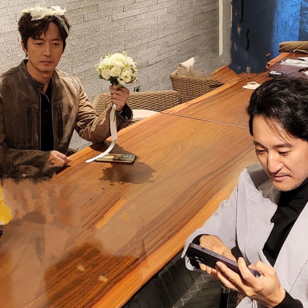'12살 연하♥' 신현준, 카X질 하던 정준호와 바뀌었다…"유쾌 상쾌 통쾌"