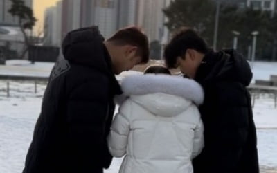'추신수♥' 하원미, 훌쩍 큰 두 아들·딸 향한 애틋 "'힘들어 죽겠네' 달고 살았는데…"