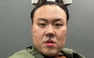 김용명, 크리스마스 맞이 '루돌프 분장'…폭소 유발 한 컷