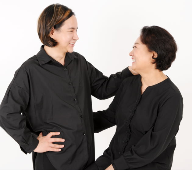 [TEN피플] '이태성 母'로 홍보하더니…신성훈, 박영혜 감독과 불화 "두 번 다시 안 만나"