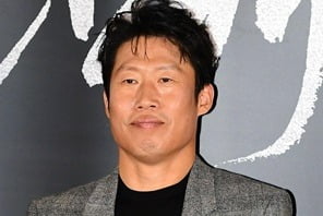 [공식] 300만 눈앞 '올빼미', 크리스마스 무대 인사 출격…특별한 추억