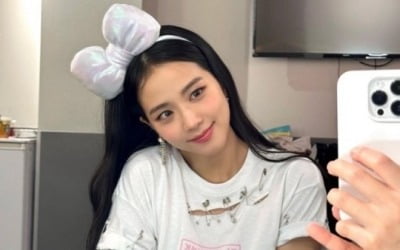 블랙핑크 지수, 걸그룹 비주얼 '원탑 아우라'…'청순美' 물씬
