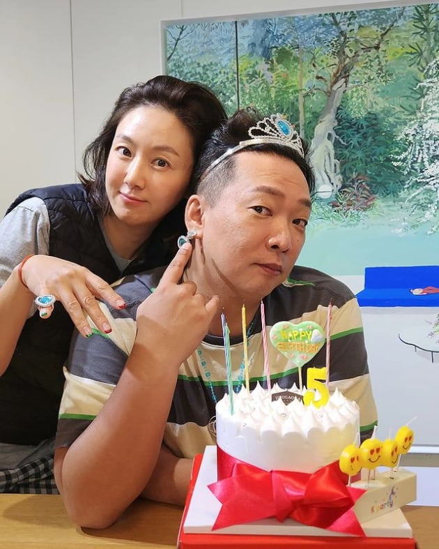 '반백살' 박준형, ♥김지혜가 꾸며준 톱 프린세스 자태 "한소희도 이길 듯"