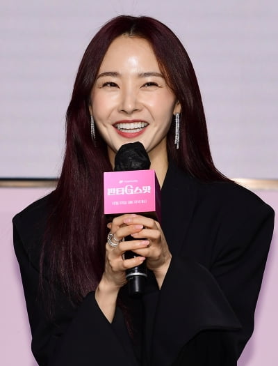[TEN 포토] 배우희 "배역이랑 싱크로율 50%정도 되는듯 솔직한편"