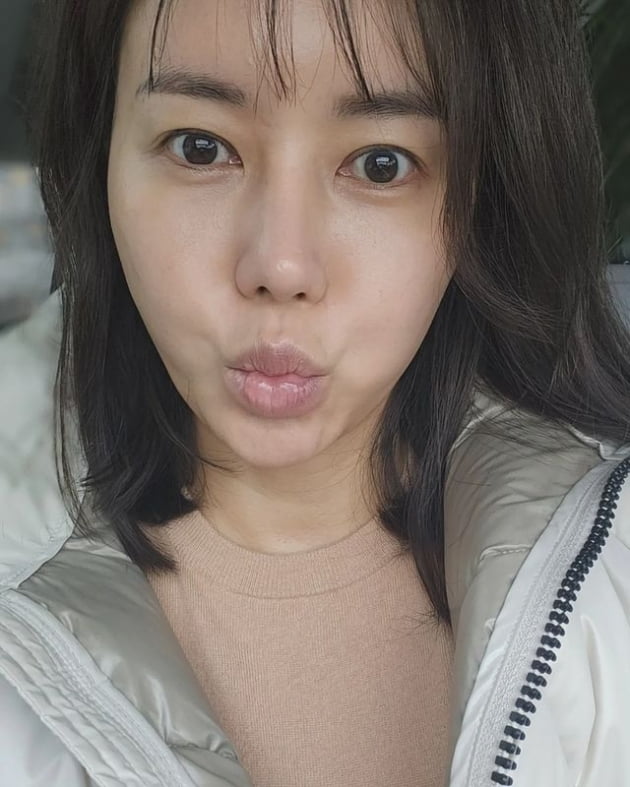 '싱글맘' 박연수, 머리 싹둑…주둥이 내밀고 귀여운 척 "봐줄만 하네"