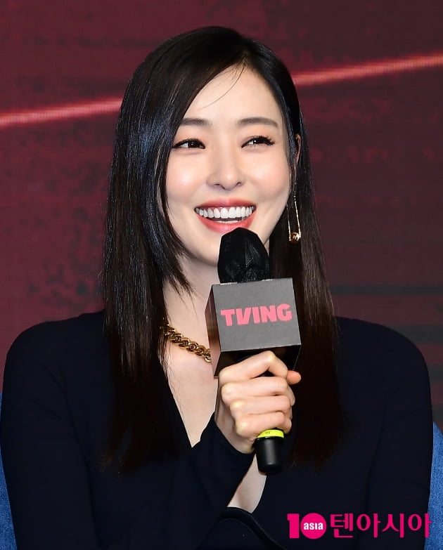 [TEN 포토] 이다희 '아일랜드 참여하고 싶어서 떨렸다'