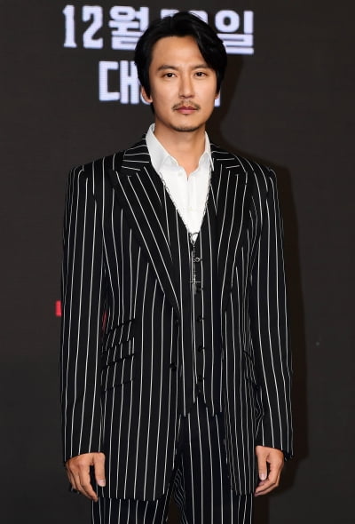 [TEN 포토] 김남길 '짙은 잘생김'