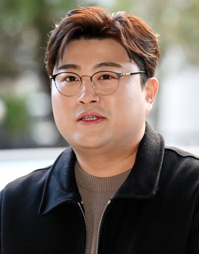 [TEN 포토] 김호중 '화려한 트바로티'