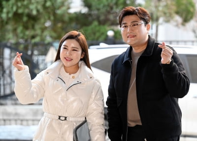 [TEN 포토] 송가인-김호중 '환상적인 듀엣곡 기대하세요'