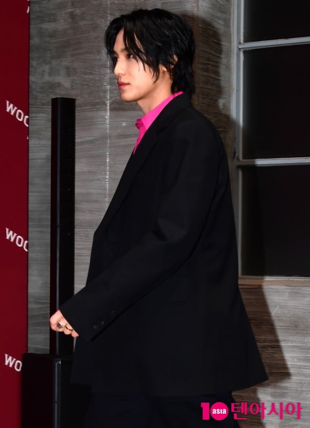 [TEN 포토] 세븐틴 민규 '그림자 마저 멋짐'