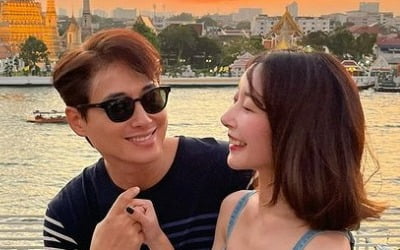 아야네, ♥이지훈과 태국 4성급 호텔서 즐긴 야경…새벽사원이 한 눈에