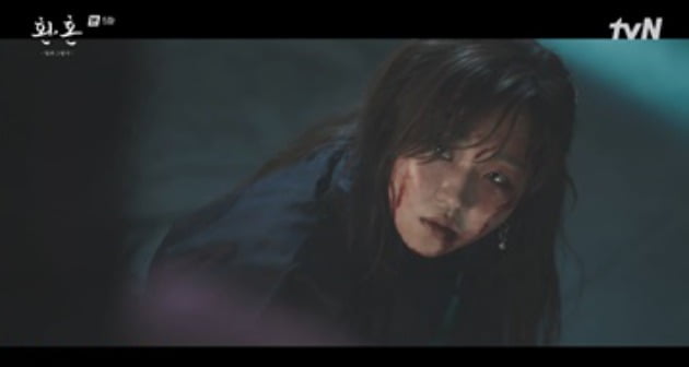 [종합] "너 때문에 돌았나 보다" 이재욱, 고윤정 향한 거부할 수 없는 이끌림('환혼')