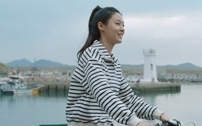 [종합] 서울 떠난 설현, 새벽 우유배달 일 시작→웹툰 공모전 도전 ('아하아')