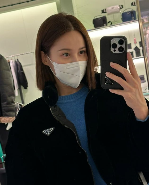 아이비, 이게 다 얼마야…명품 P사 제품 다 쓸어갔네 '플렉스'