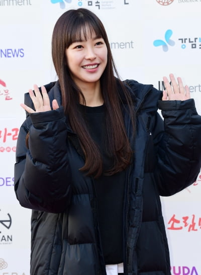 [TEN 포토] 고원희 '김장하러 왔어요'