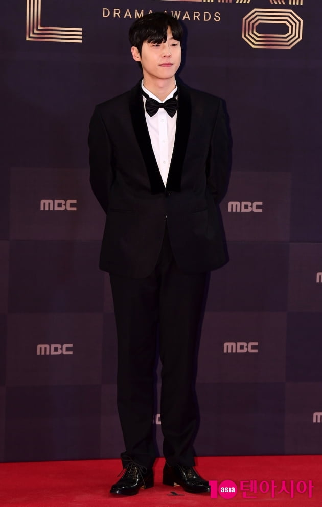 [TEN 포토] 송덕호 '기대되는 신예배우'