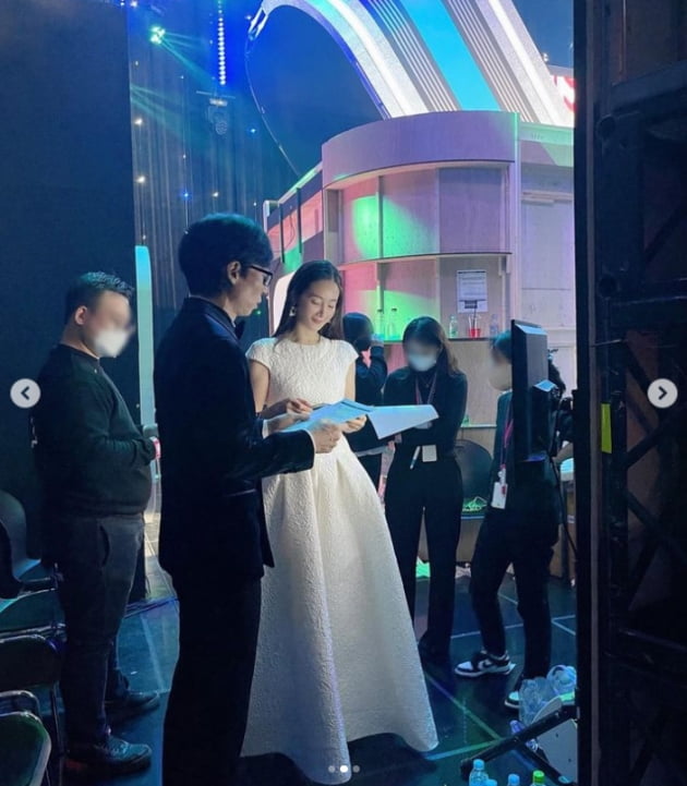 최지우, 우아한 화이트 드레스....유느님과 오랜만에