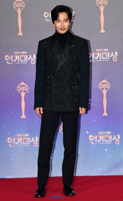 [TEN 포토] 김남길 '카리스마 눈빛'