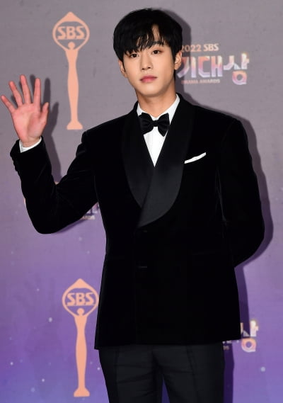 [TEN 포토] 안효섭 '사람이야 조각이야?'