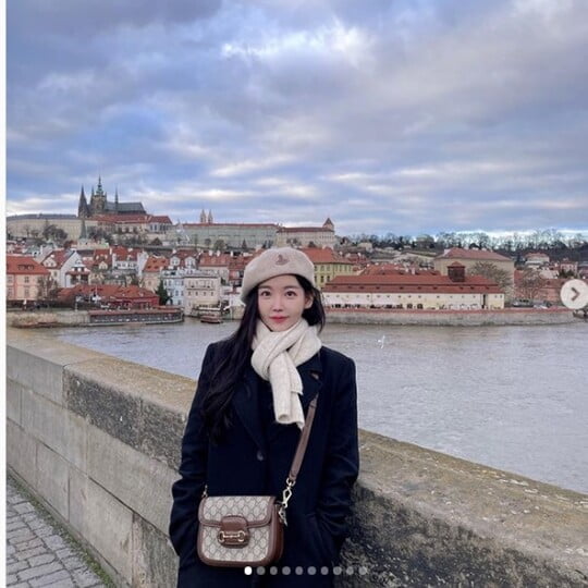 (사진=레이나 SNS)