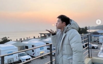 전현무, '대상' 받고 포항서 새해맞이…"복 많이 받으세요"