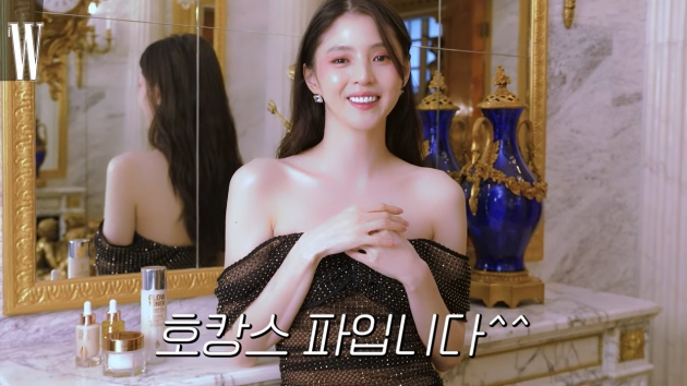 한소희, 해외 관광보다 호캉스 선호 "계획 따윈 없어…숙소에서 안 나간다"('더블유코리아')