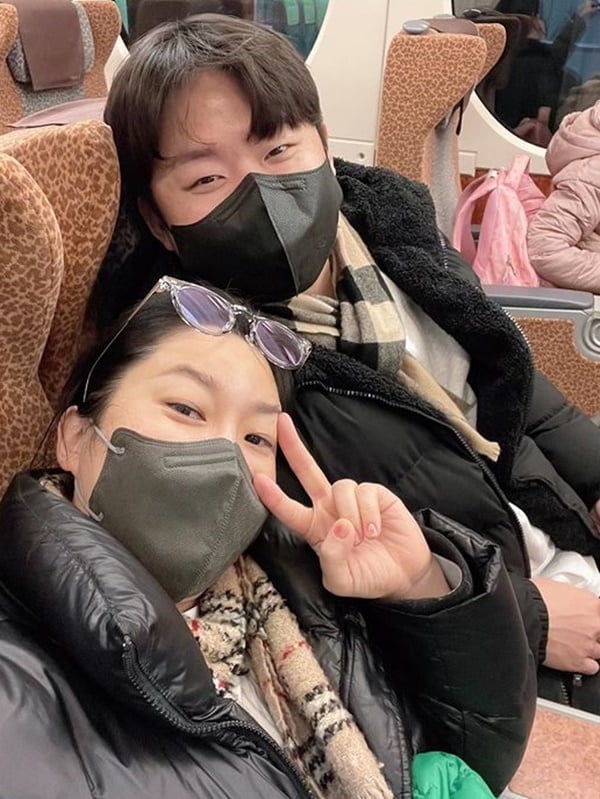 김영희, 엄마 찬스로 ♥윤승열과 단둘이 日 여행 "여기저기 모시고 다님"