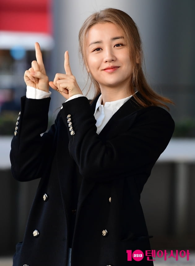 [TEN 포토] 박하선 '11시에 라디오에서 만나요'