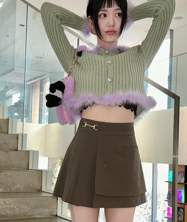아이돌 준비 중인 이유비, 인형 같은 자태…점점 더 말라가네