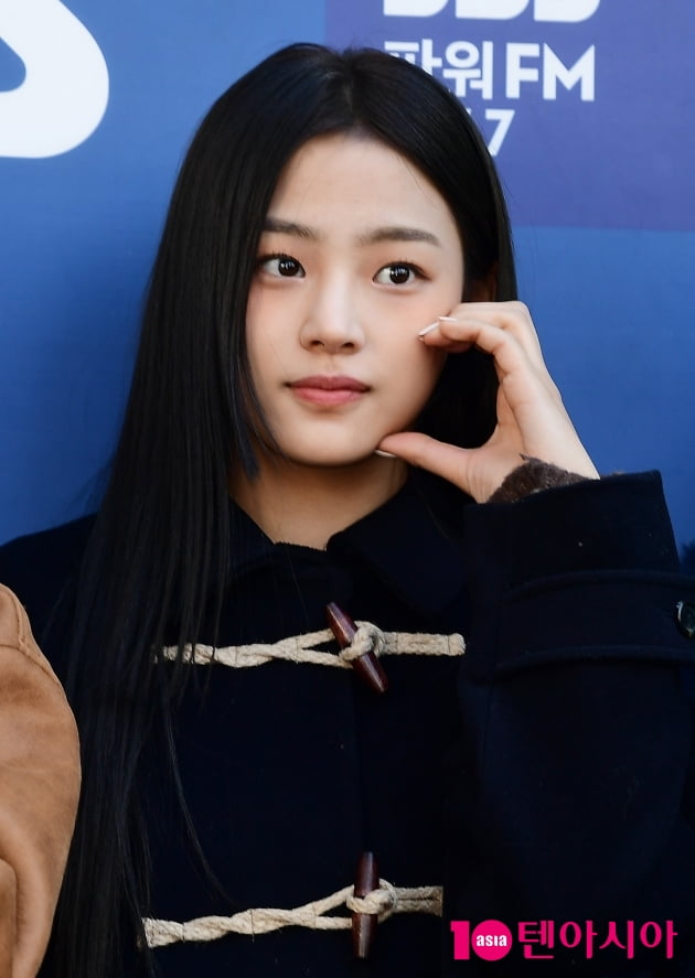 [TEN 포토] 뉴진스 민지 '신비로운 분위기'