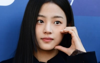 [TEN 포토] 뉴진스 민지 '신비로운 분위기'