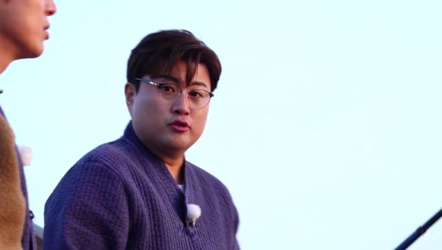김호중X허경환, 바다낚시→송가인, 해녀 도전…'반응 속도 1초컷' 제주 해녀 노래자랑('복덩이들고')