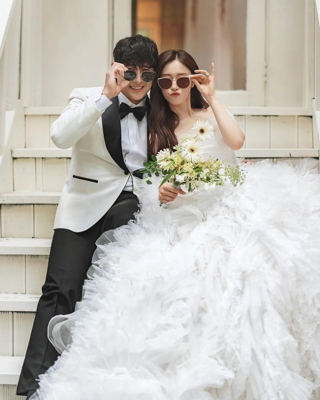 [TEN피플] 야구선수 부인된 티아라 지연, 7년만 복귀작 대신 ♥황재균 내조 집중