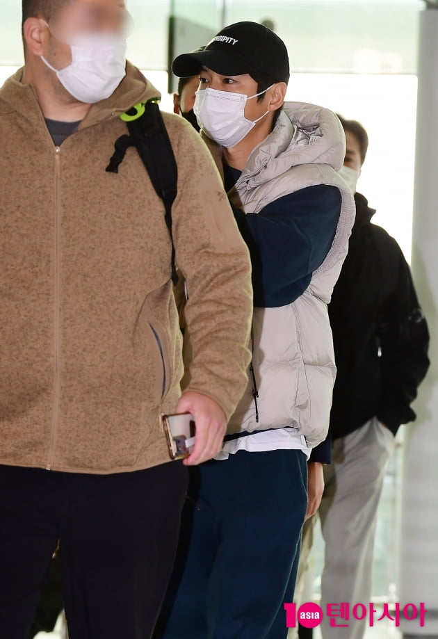 [TEN 포토] 송중기 '♥케이티가 반한 스위트'