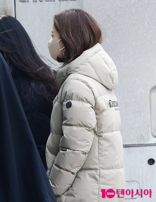 [TEN 포토] 문채원 '급하다 급해'