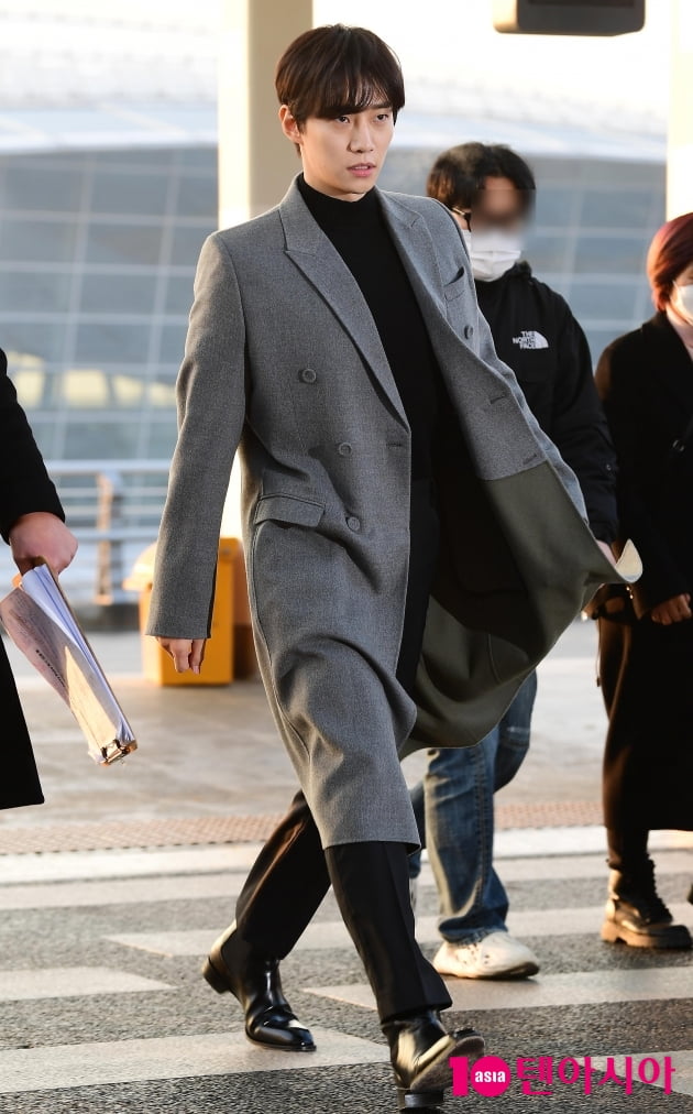 [TEN 포토] 이준호 '오늘도 열일하는 비주얼'