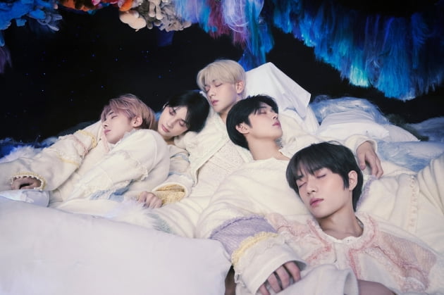 투모로우바이투게더, 컴백 타이틀곡은 'Sugar Rush Ride'…달콤한 유혹의 노래