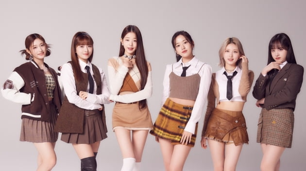 아이브, 압도적 티켓 파워…팬 콘서트 2회 공연 매진