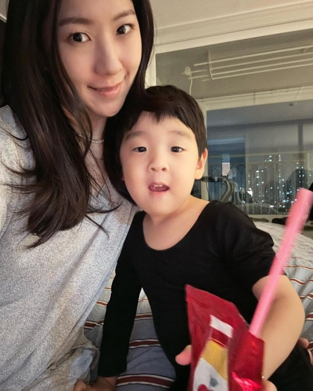 '이필모♥' 서수연, 아들 둘 키우기 쉽지 않네 "뭘 어떻게 준비해야 하는 거죠?"