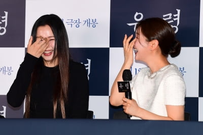 [TEN 포토] 이하늬-박소담 '눈물이 주르르'