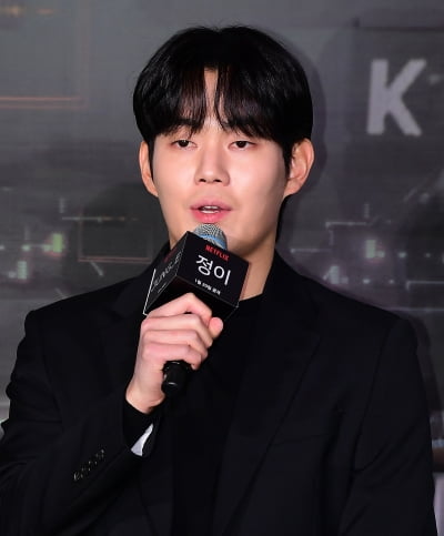 [TEN 포토] 류경수 '연상호 감독과 두번째 만남'