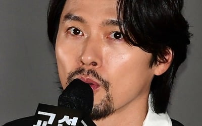 현빈 "미소년처럼 보이지 않을까 싶었지만…액션은 '공조' 보다 더 힘들어"('교섭')