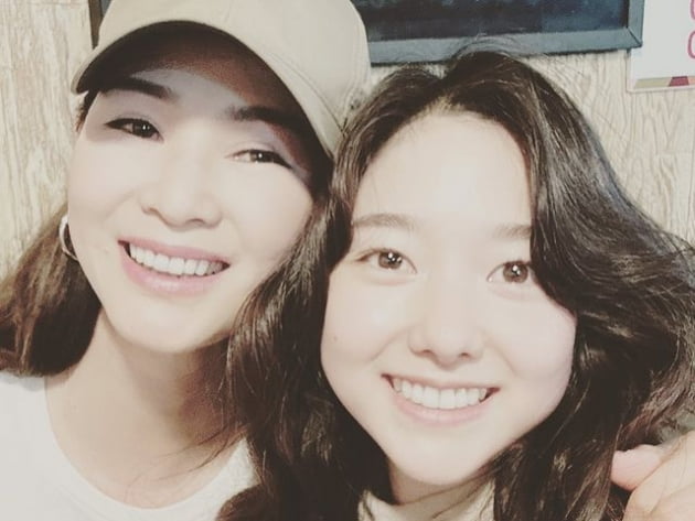 이소라, 볼살 오른 이혜성과 23살 차 뛰어 넘은 우정 "예쁜 척 안하고 겸손"