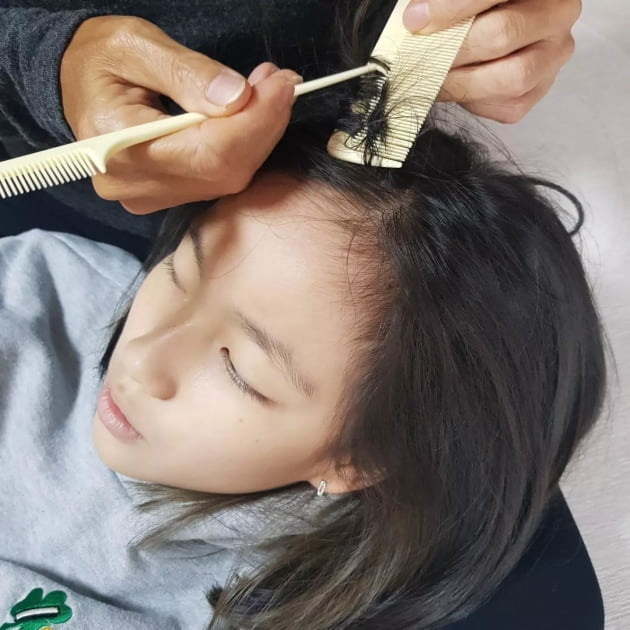 '싱글맘' 이지현, 끝이 안 보이는 육아…母보다 유튜버 믿는 딸 말렸는데
