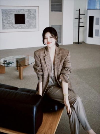 일반인인데 이정도로 '한소희'를 닮았다고? 싱크로율 100%에 깜짝