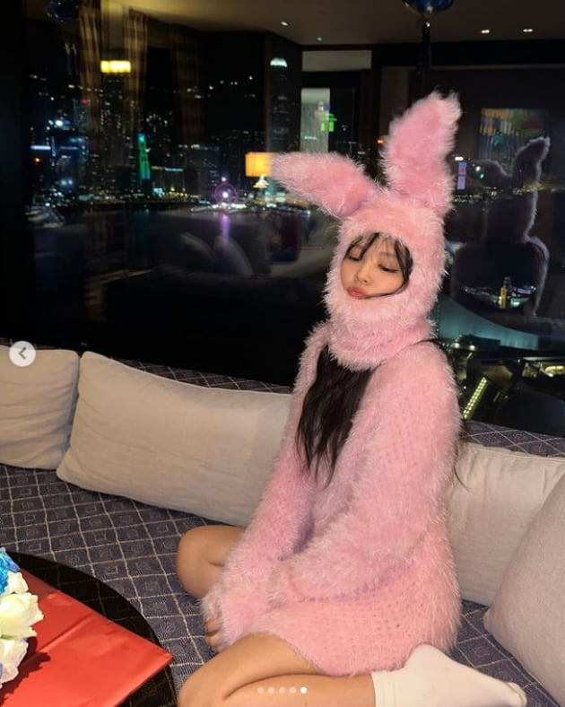 블랙핑크 제니, 러블리 핑크 젠득이..."생일 축하 블링크 고마워"