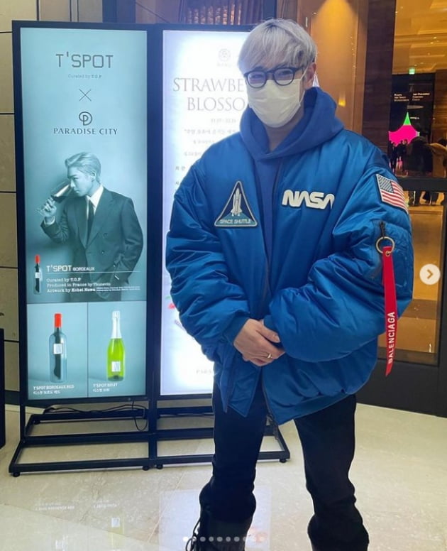 빅뱅 탑, 항공우주복 입고 멋지게...CEO의 자세