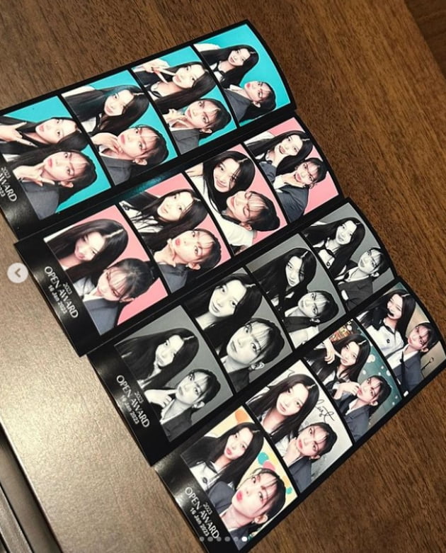 에스파 카리나x지젤 , 스쿨룩으로 천사강림...팬들 "진짜 하이틴 그 잡채"