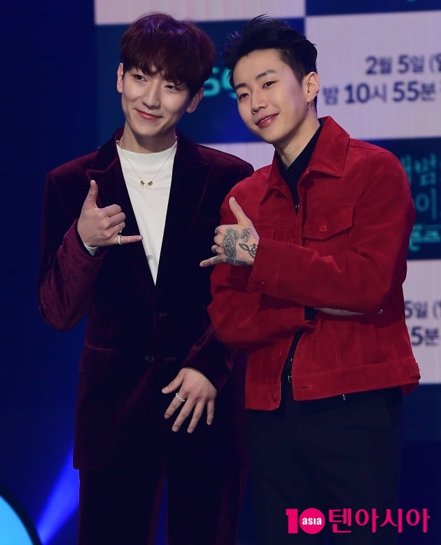 [TEN 포토] 정동환-박재범 '뮤직 토크쇼 기대하세요'