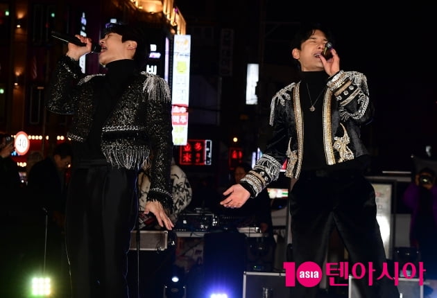 [TEN 포토] 크러핀 '환상의 하모니'